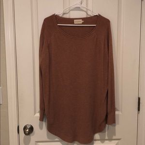 Dreamers rosy pink curve hem tunic sweater sz M/L